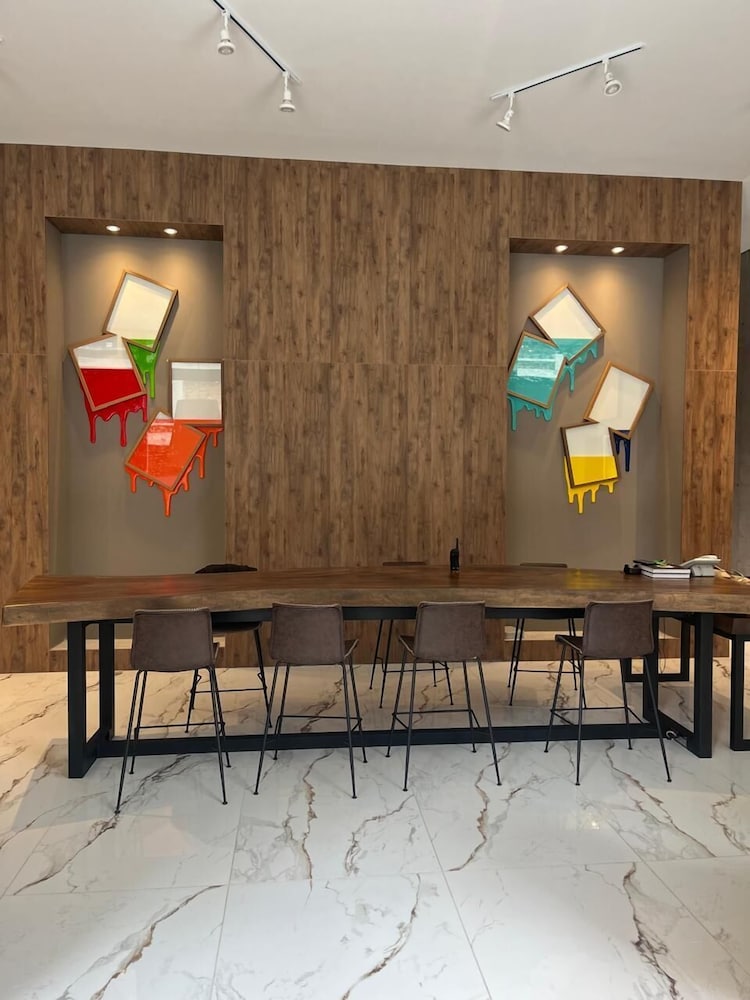 Art Homes 85 8/50