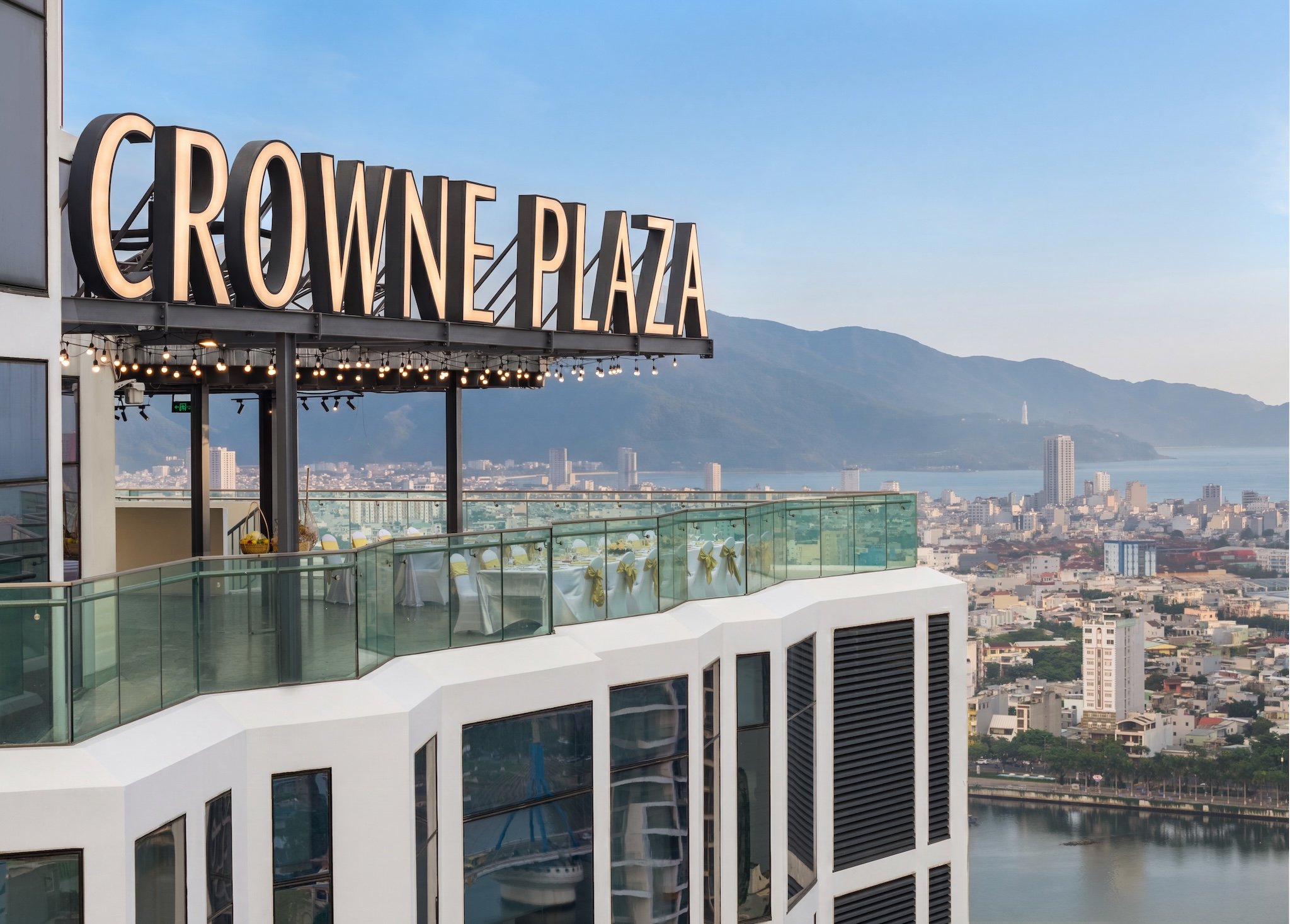 Crowne Plaza Danang City Centre by IHG 46/50