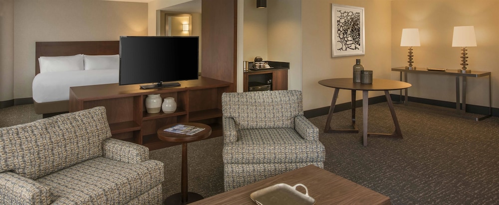 Doubletree By Hilton Chicago Schaumburg 22/45
