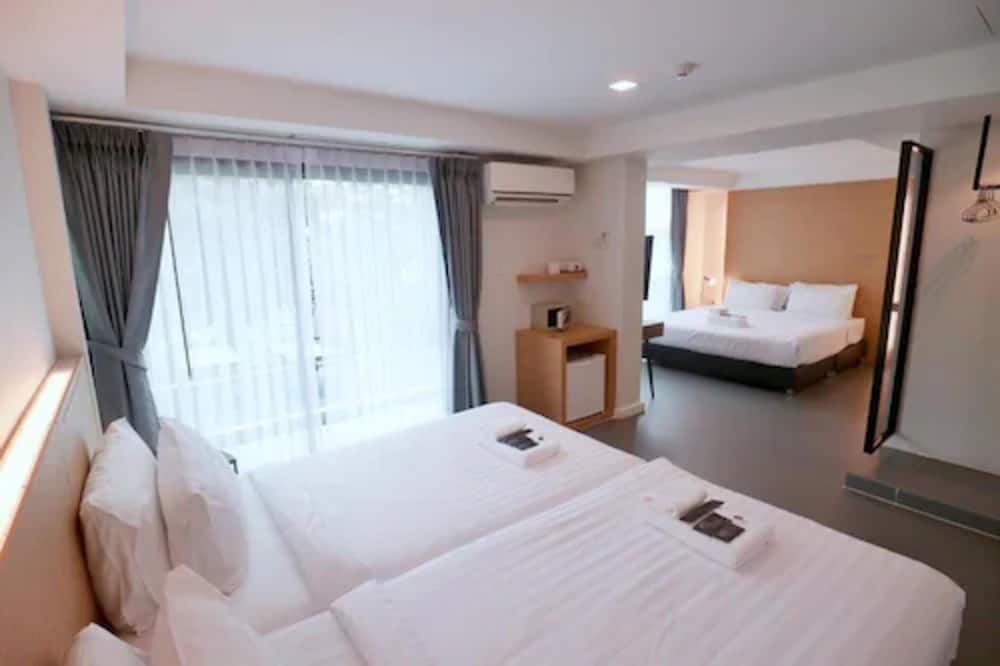 Isty Hotel 27/61