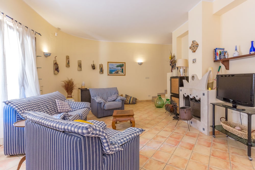 Villa Arenella 16/34