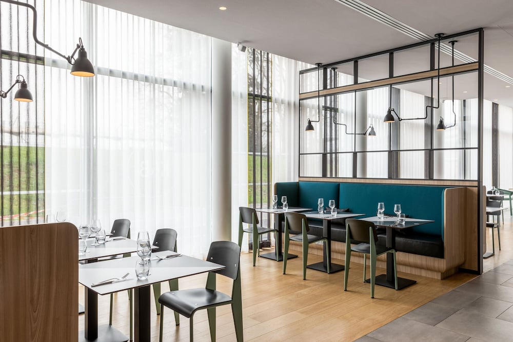 Courtyard by Marriott Paris Creteil 24/40