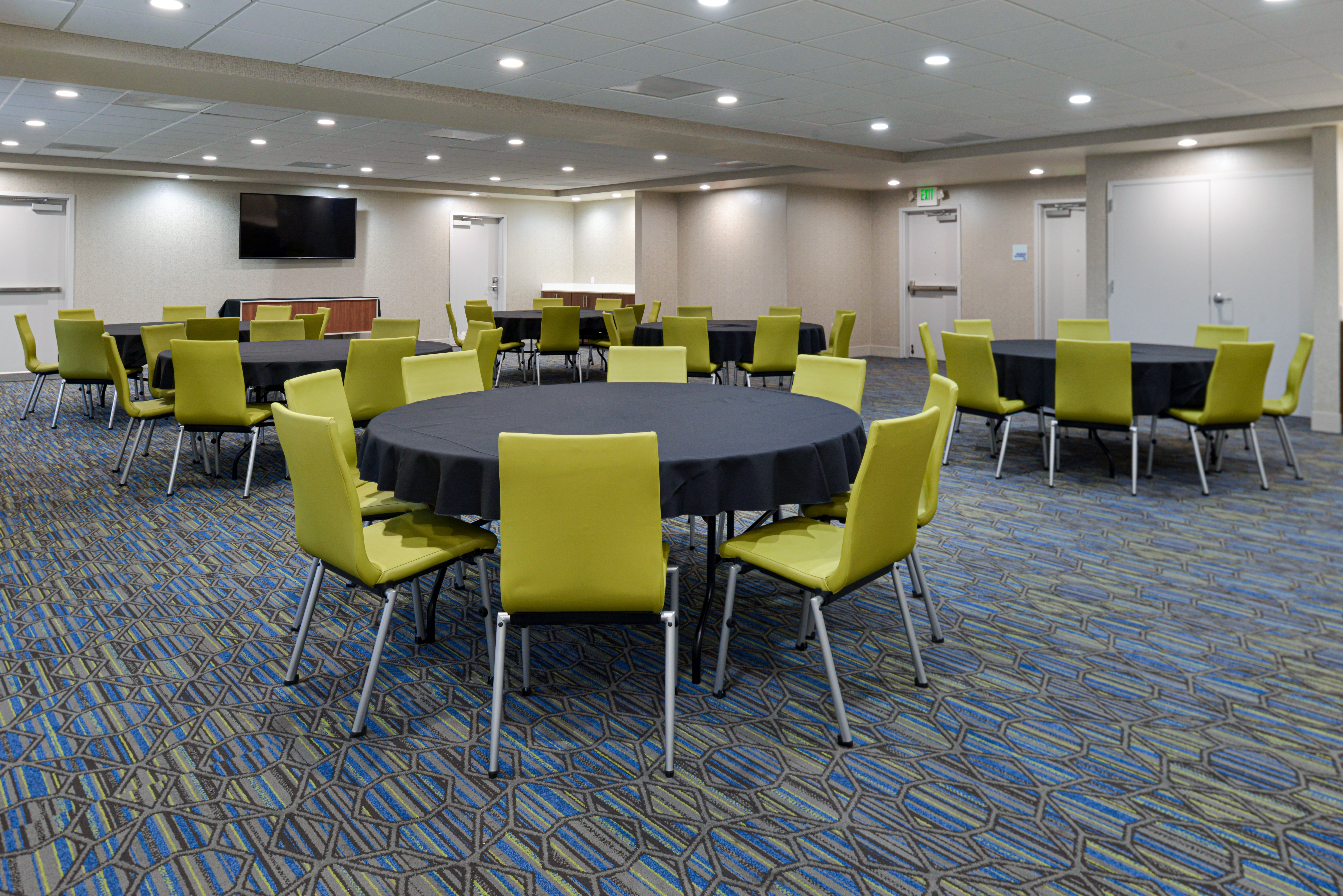 Holiday Inn Express Lodi 51/58