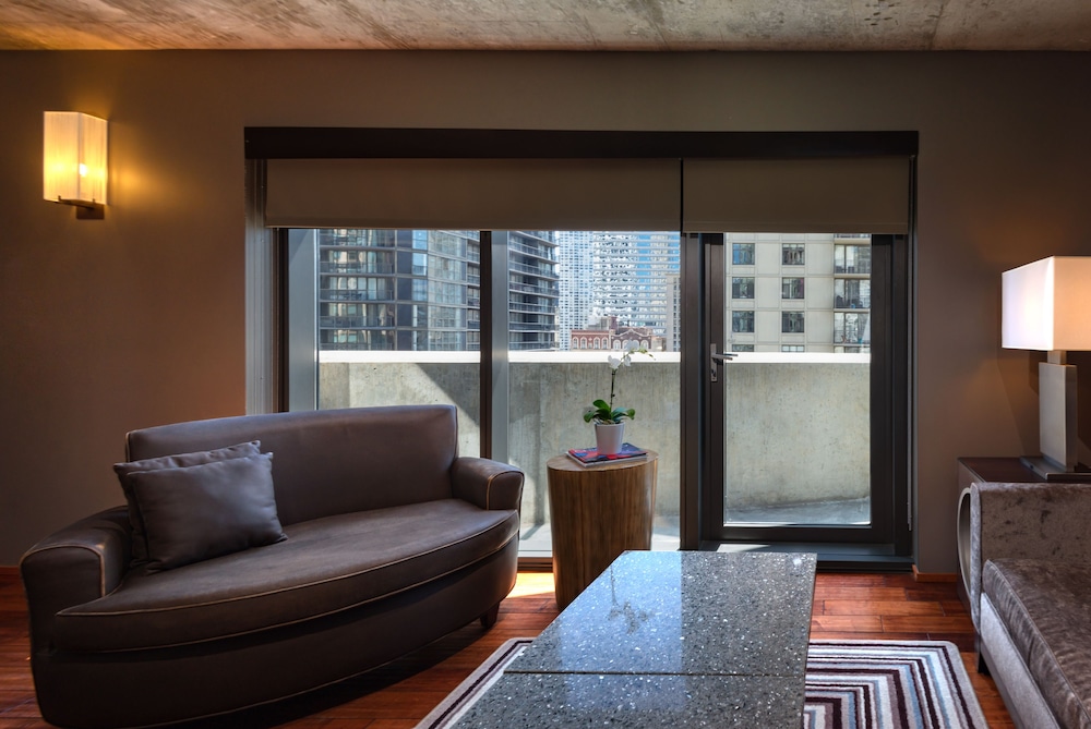 Eurostars Magnificent Mile 34/63