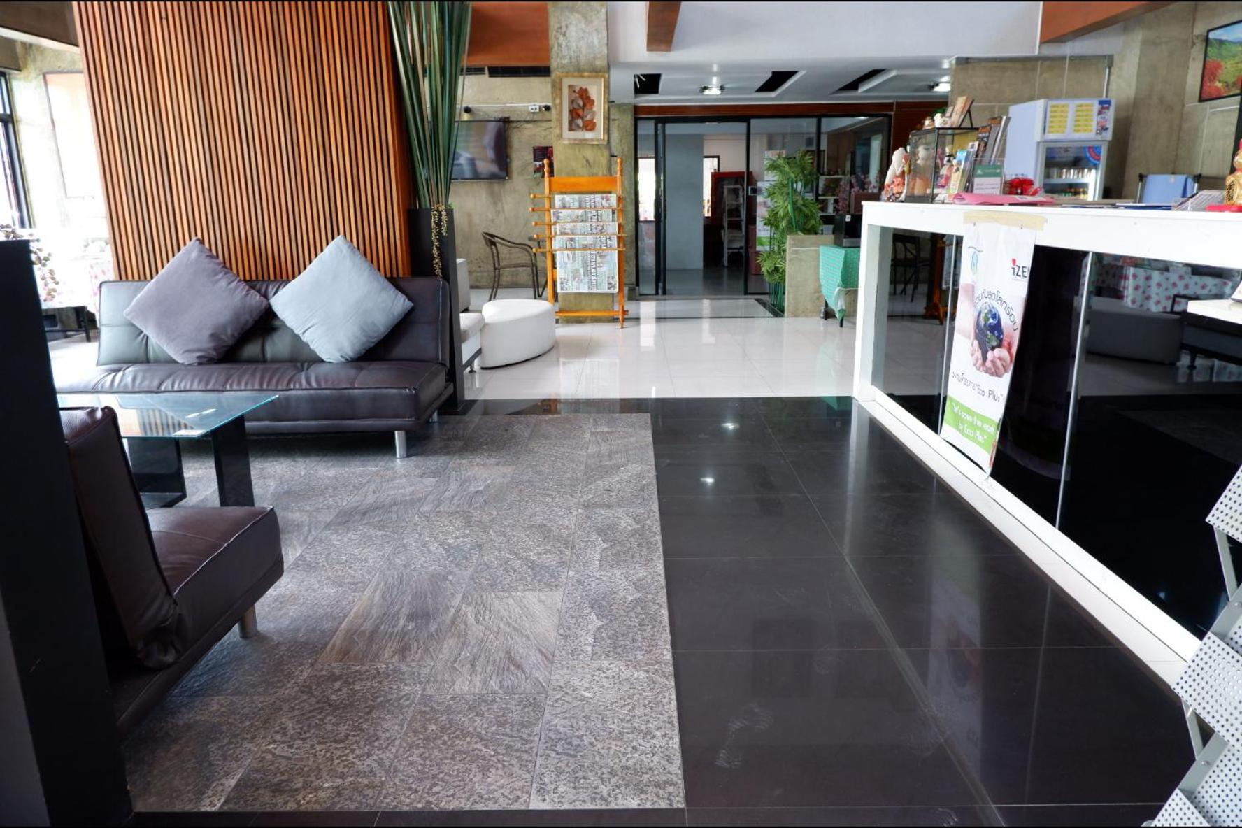 Izen Pure Budget Hotel & Residences 47/49