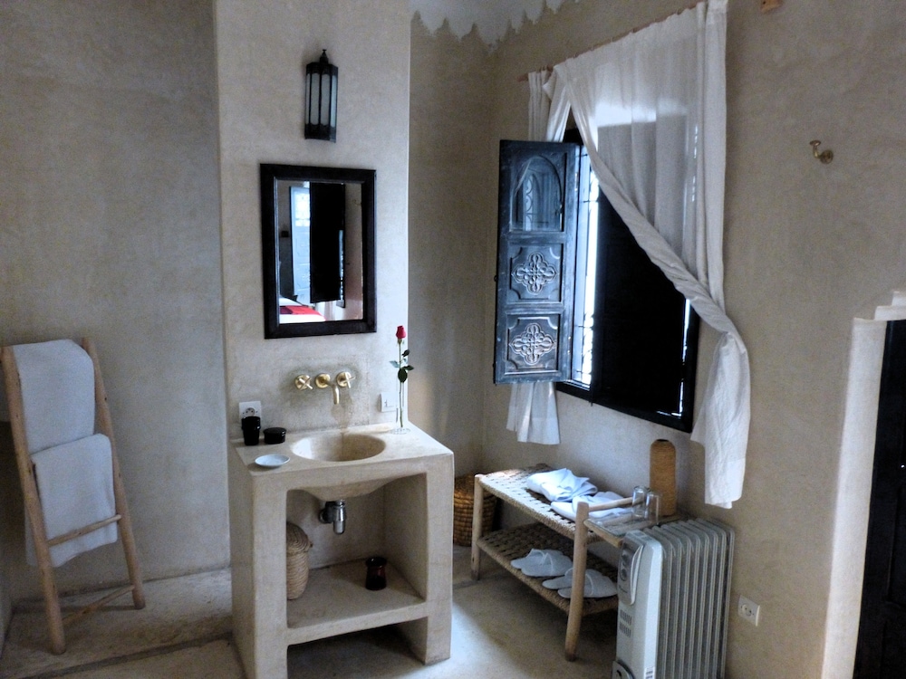 RIAD SHAMBALA 13/20