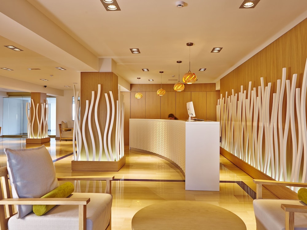 Flamboyan Caribe Hotel & Spa 10/42