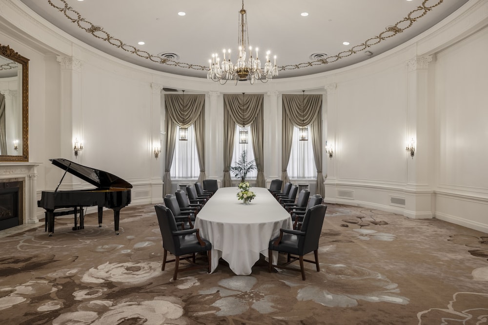 Hotel Fairmont Palliser 47/54