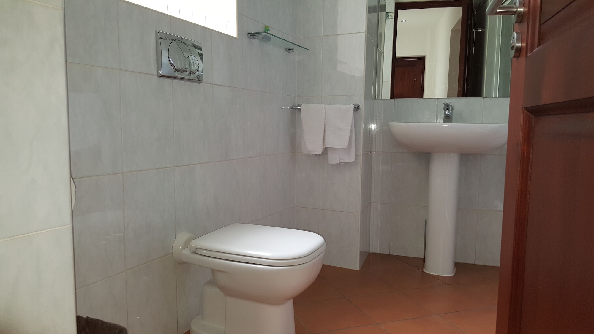 1 BEDROOM, BASIC, APARTMENT, CITY VIEW, KITCHENETTE