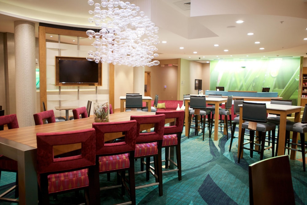 Springhill Suites Wichita Airport 52/69