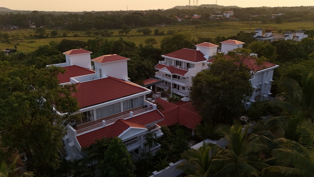 Hotel Casa Ahaana 44/48