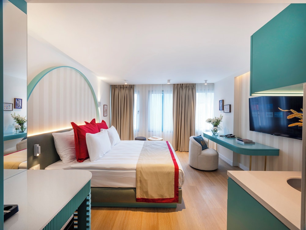 JUNO RESIDENCES 21/40