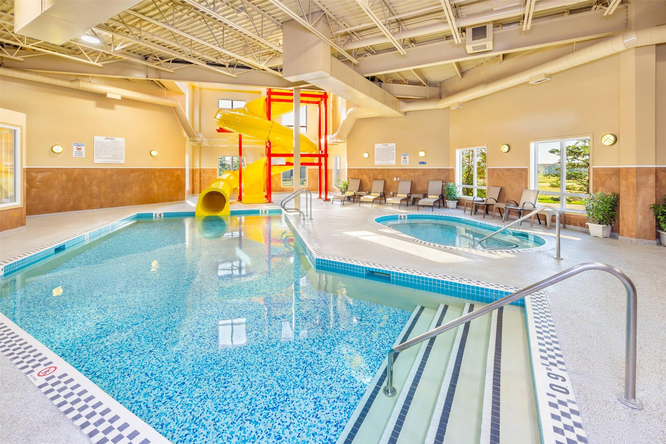 Quality Inn & Suites Rimbey 16/26