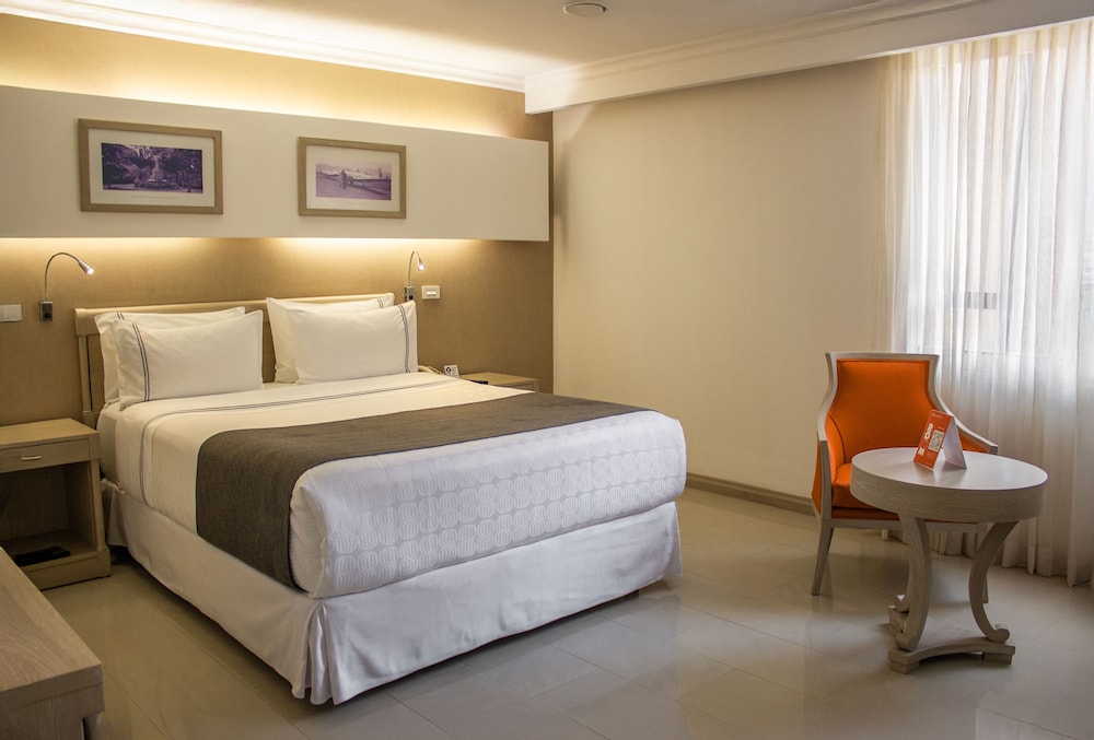 Sonesta Hotel Cali 8/50