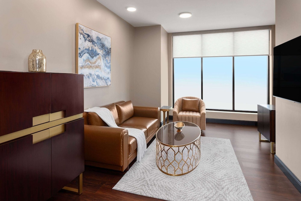 Legacy Hotel Trademark Collection by Wyndham 29/40
