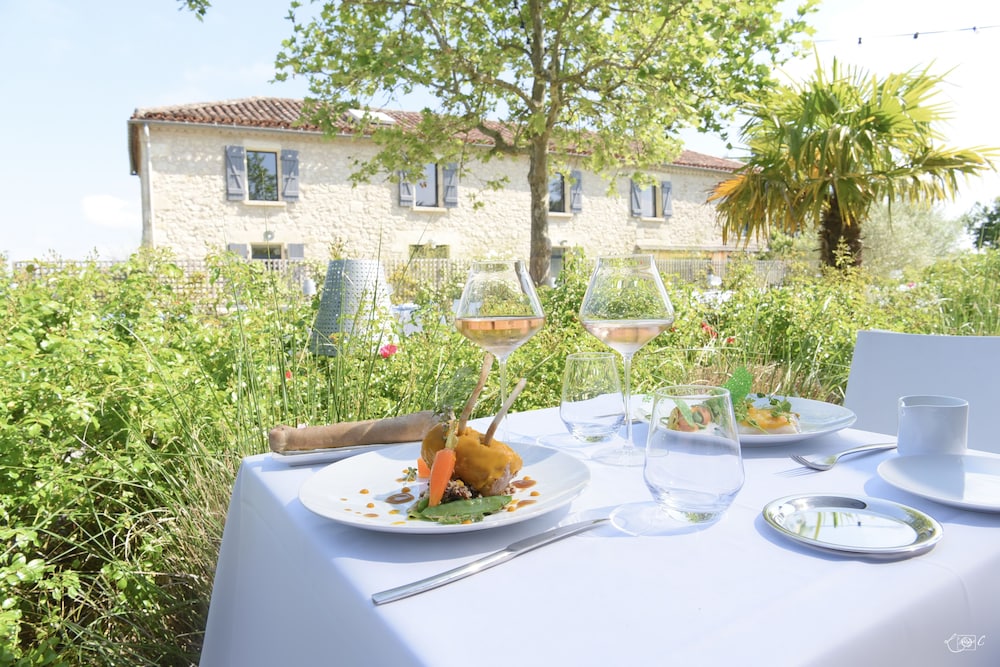 Hotel Le Domaine De Baulieu 44/60