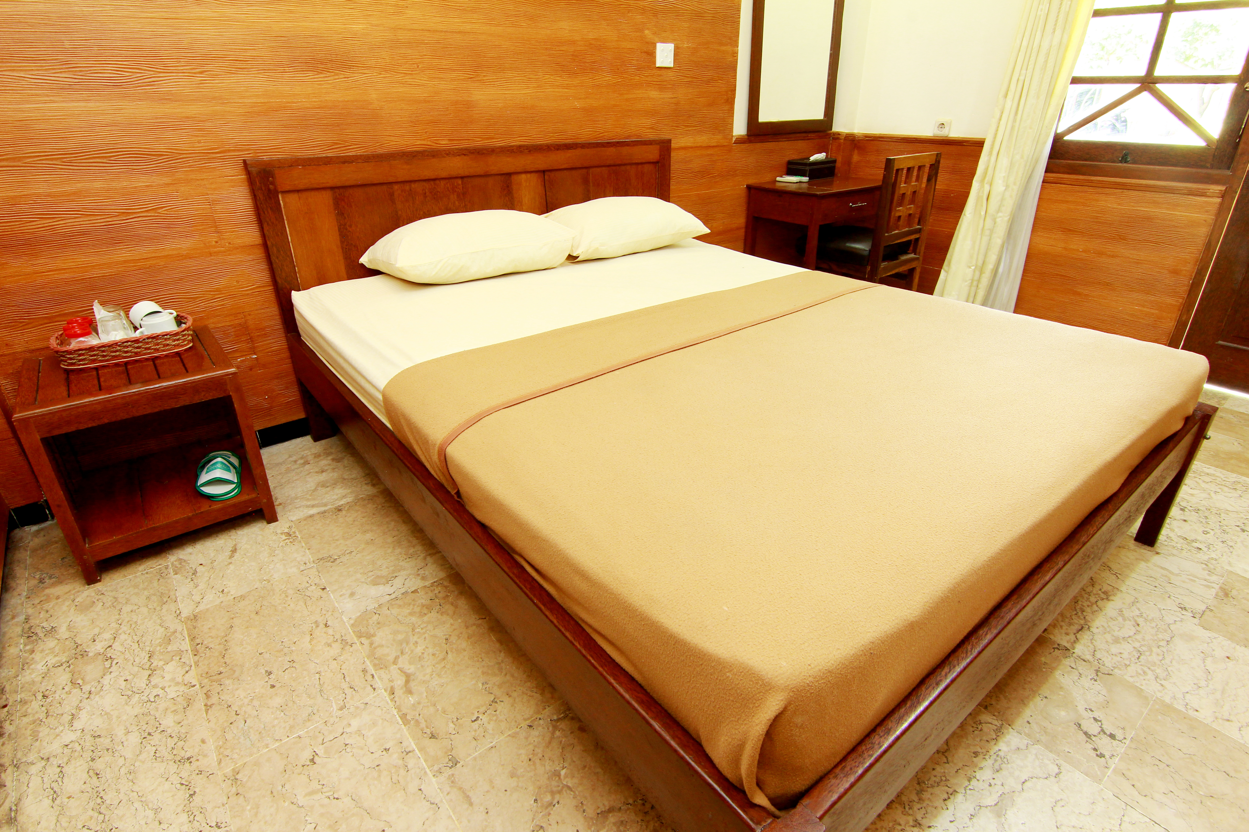 STANDARD, DOUBLE BED