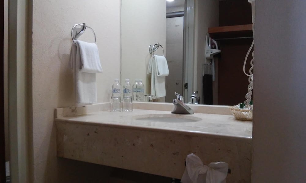 Balaju Hotel And Suites 42/42