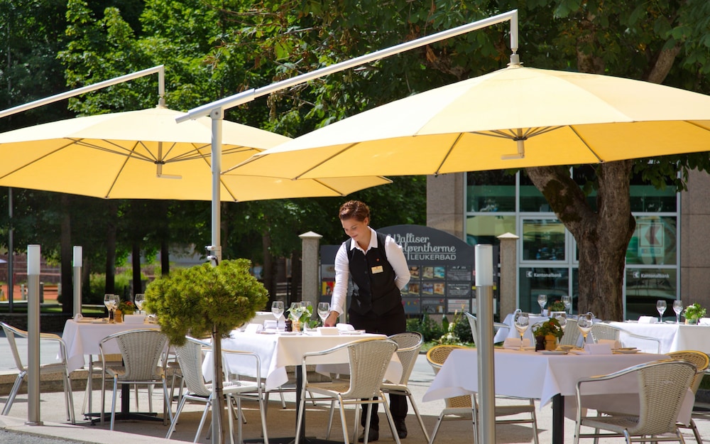 Thermal Hotels And Walliser Alpentherme Leukerbad 64/77