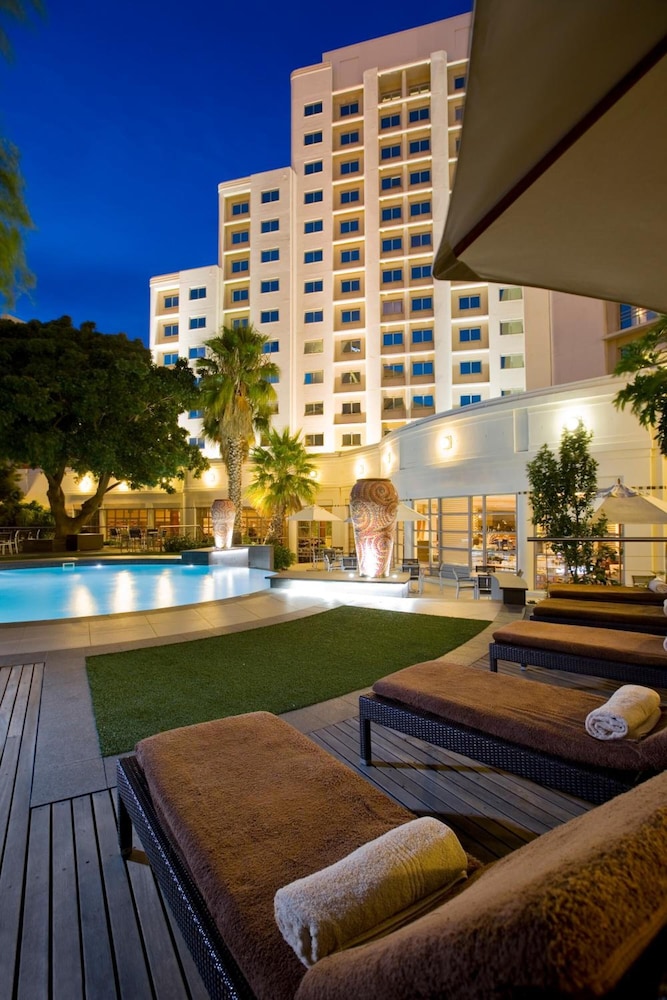 Southern Sun Waterfront 47/50