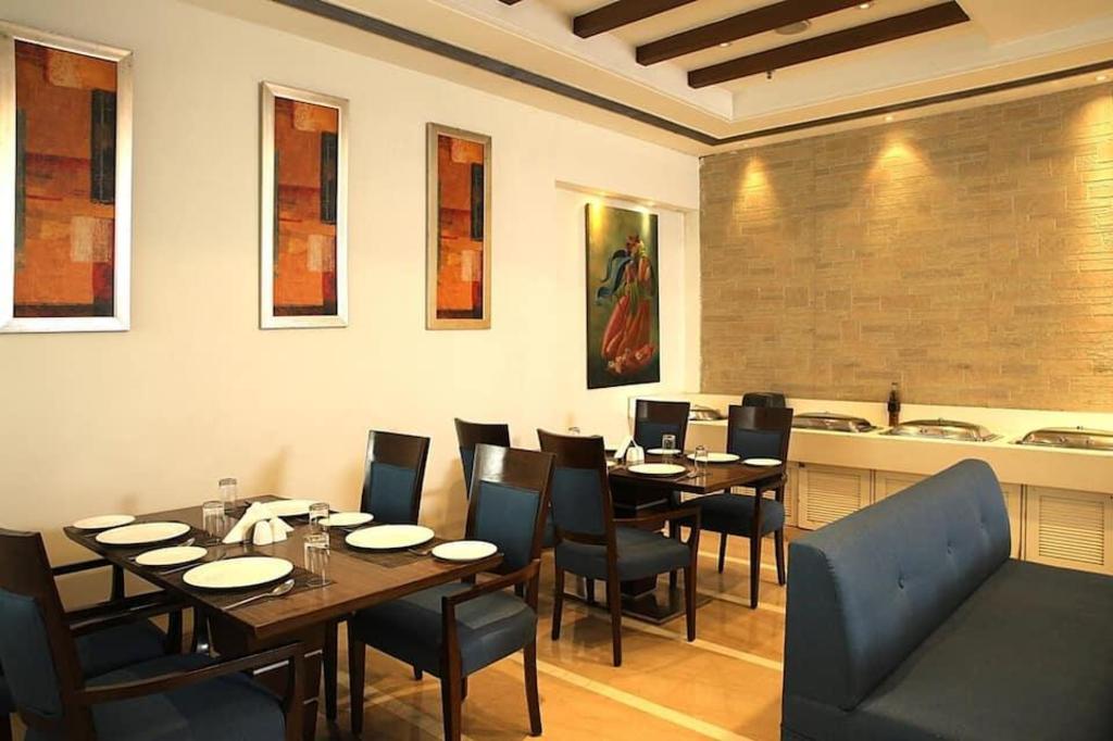 Mastiff Hotel City Nest Gurgaon 44/56