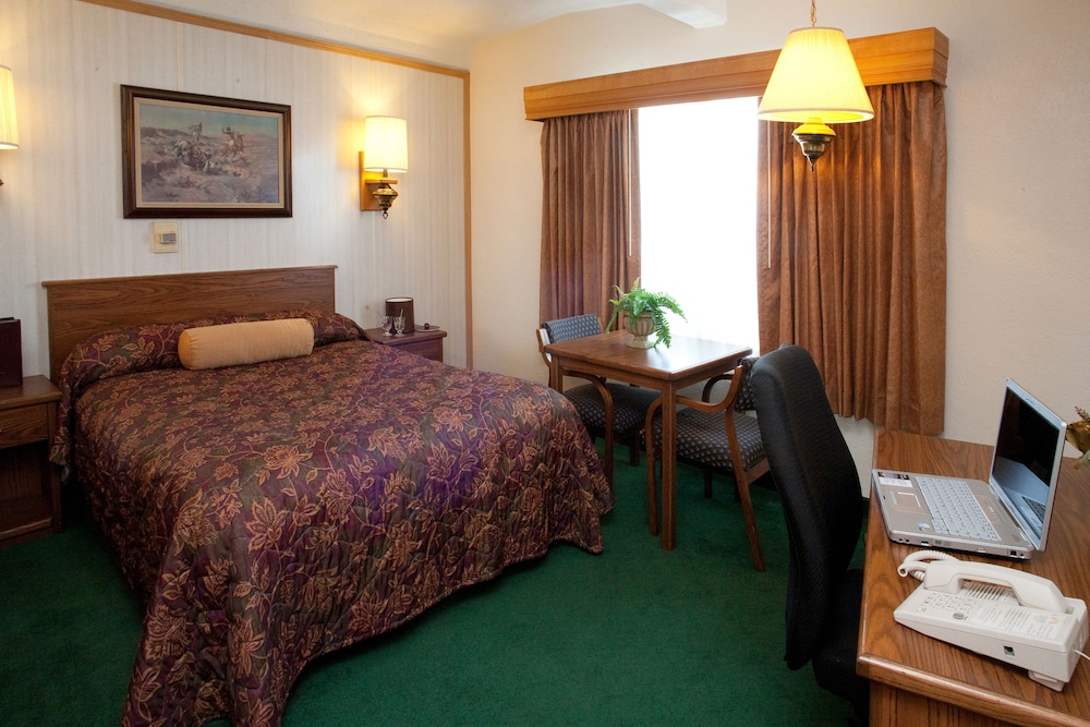 O Haire Motor Inn 13/30