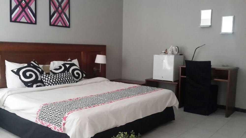 Al Baraka Hotel 25/50