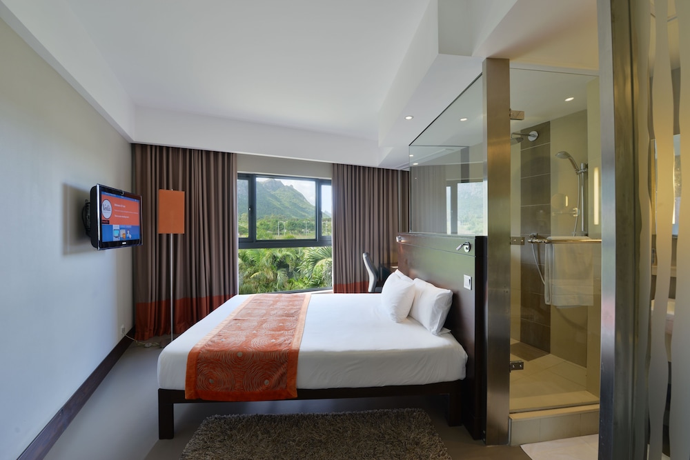 Voila Hotel 7/56