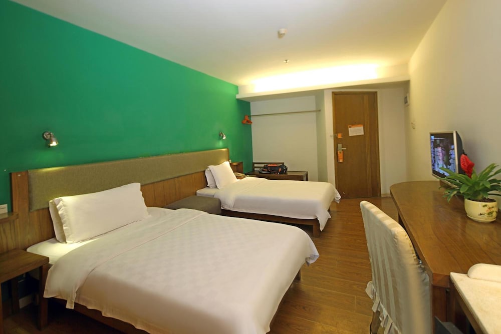 Garden Inn 4th Zhongshan Road Branch 15/60