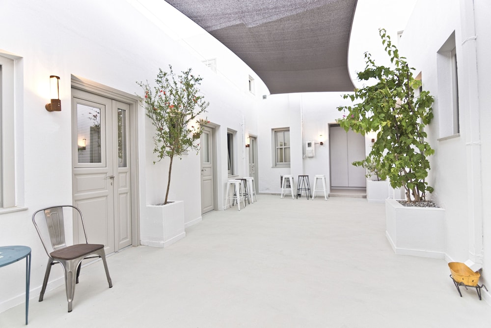 Lindos Comfy Suites 55/58