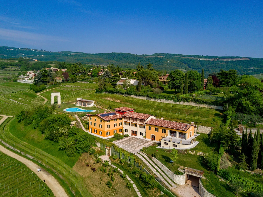 La Fonte Degli Dei Wine Relais - Adults Only 42/50