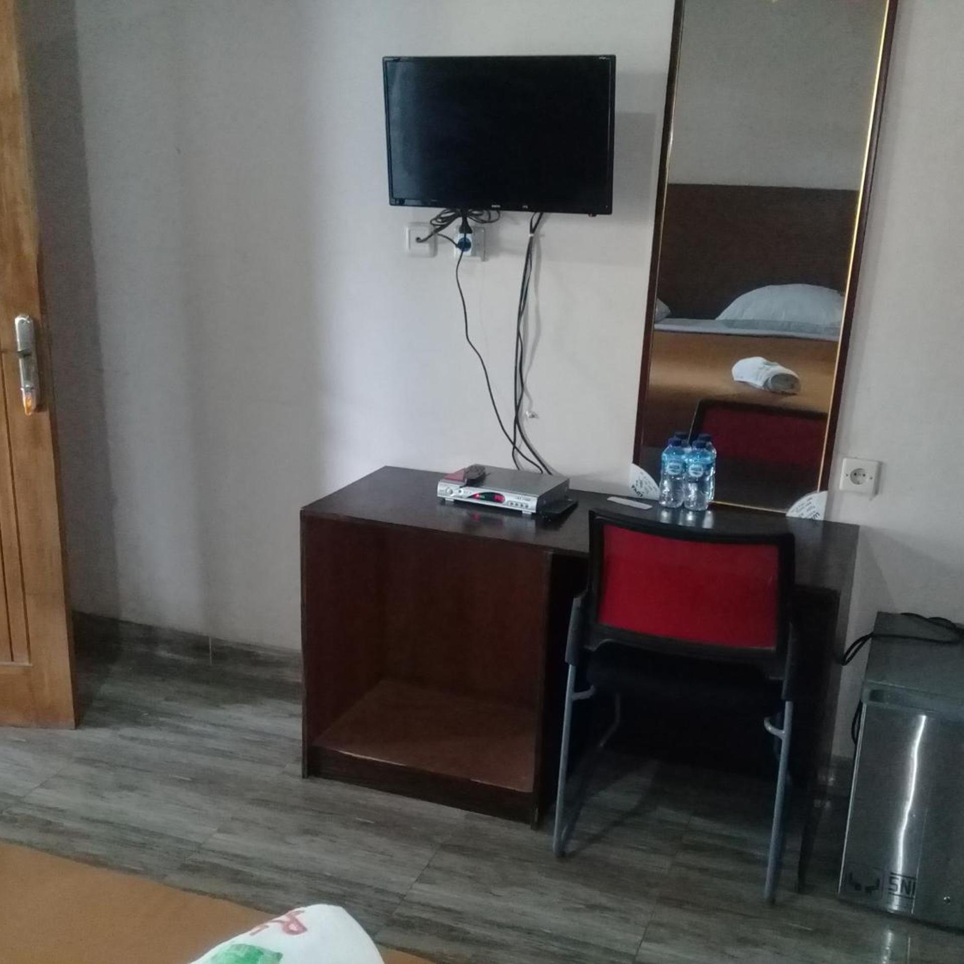 RF Hotel 42/50