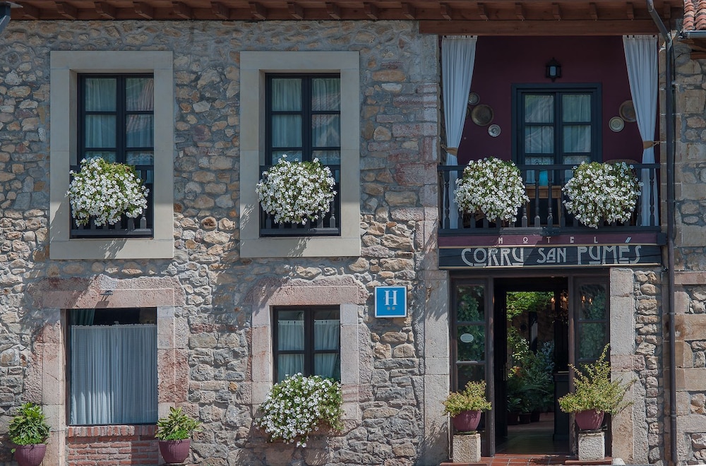 Hotel Corru San Pumés 1/50