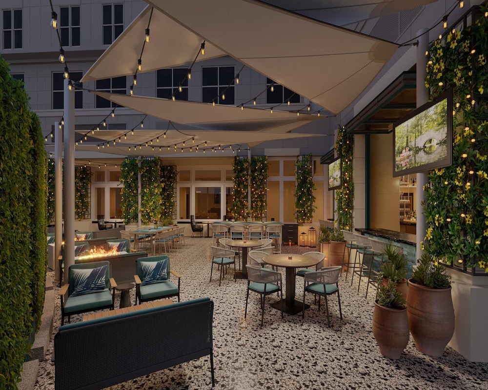 Hyatt Place Charleston - Historic District 64/68