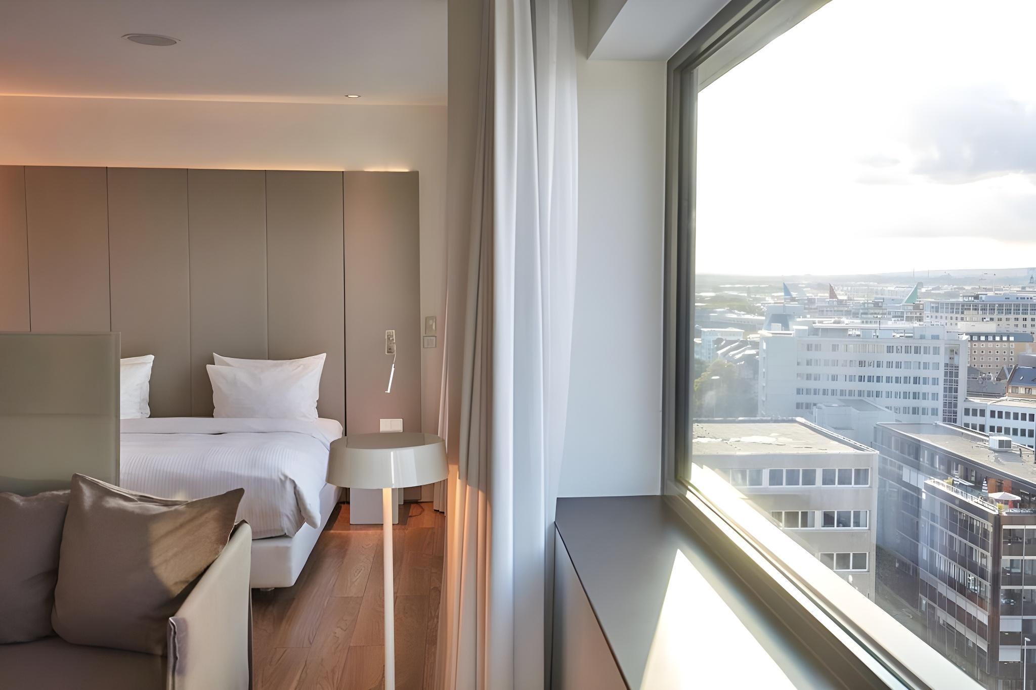 Master, Suite, King Bed