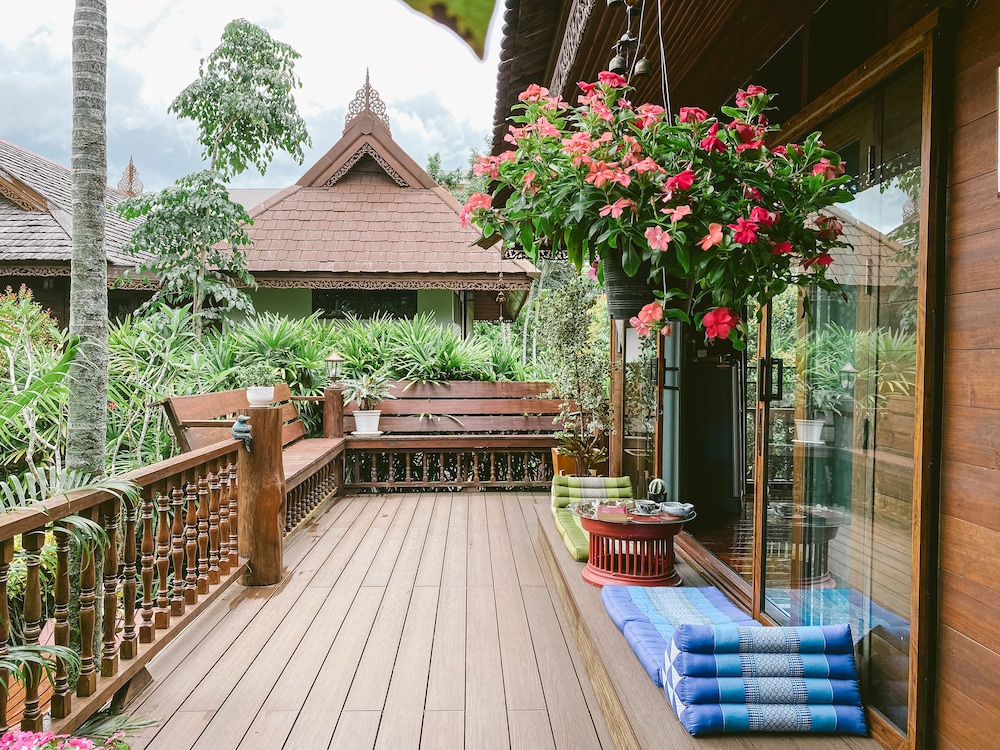 Rommai Villa 46/50