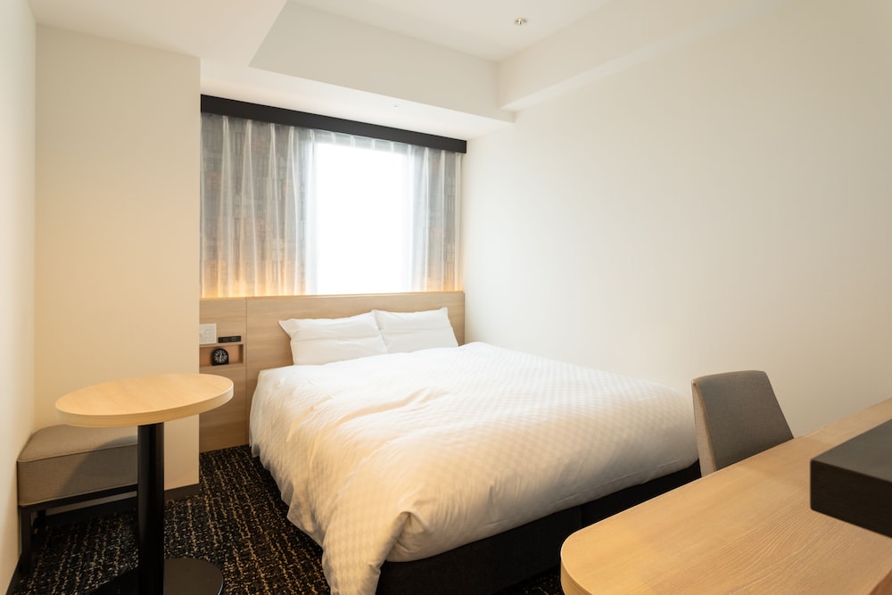 STANDARD, DOUBLE BED