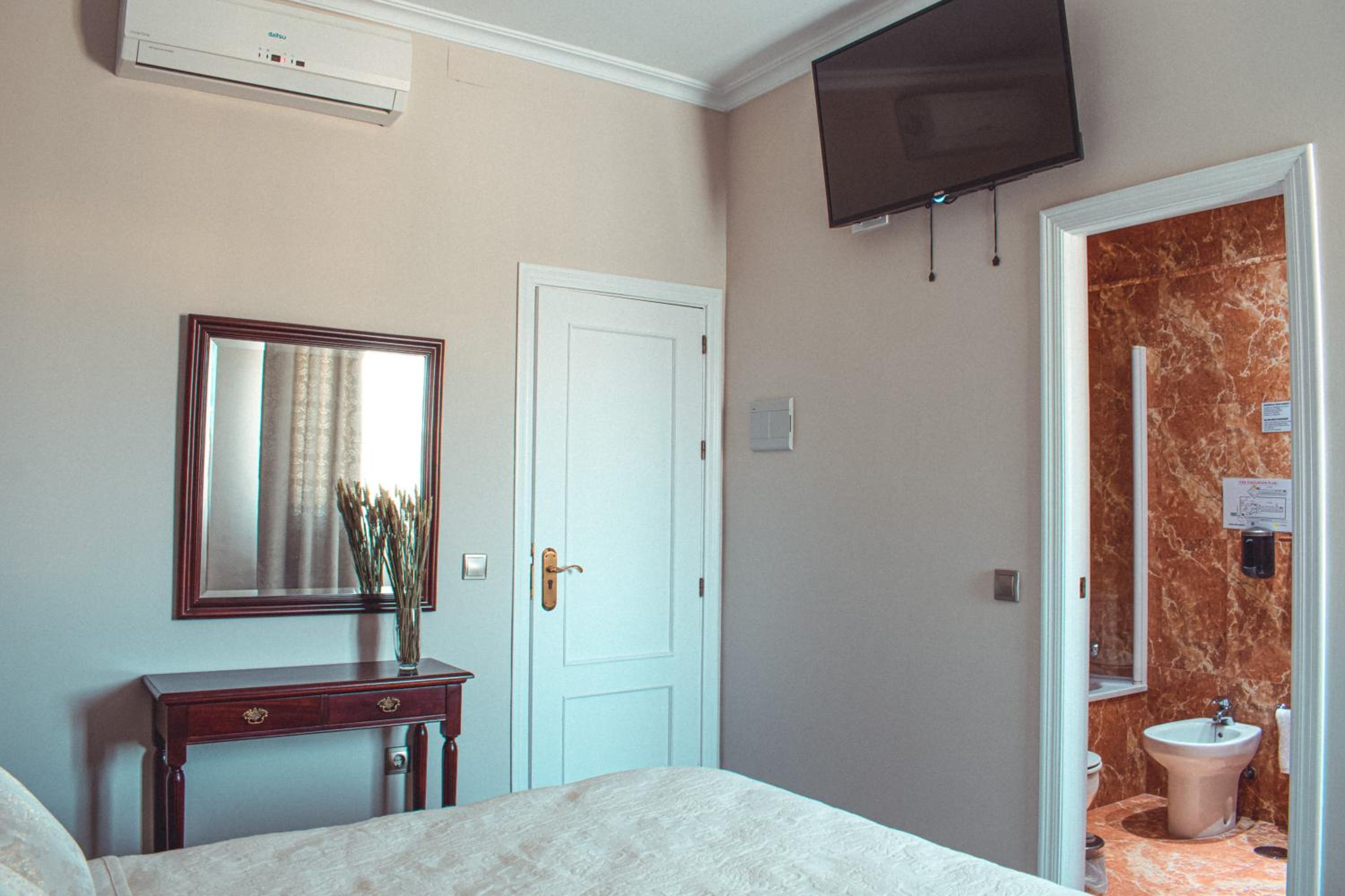 La Morona Hotel 25/40
