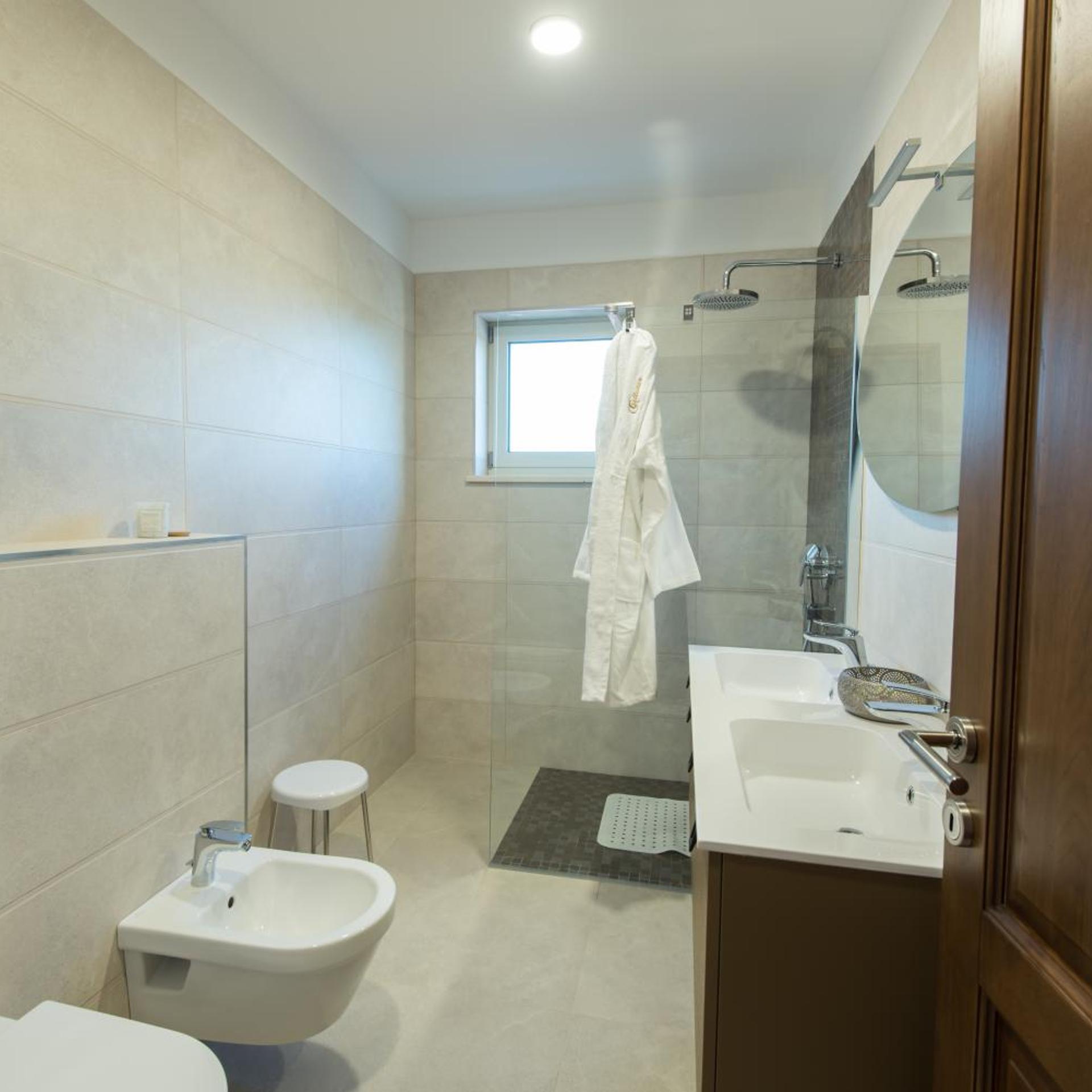 Family Suite, Senator, Deluxe, Sea View، Wine Residence Cattunar 7/8