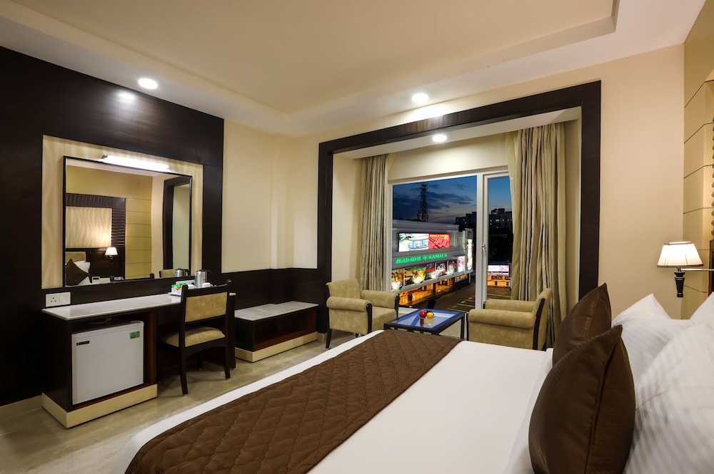 AADITHYA HOTEL 13/29