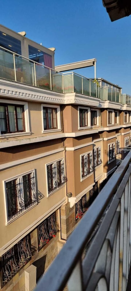 Nuray Hotel 2/54