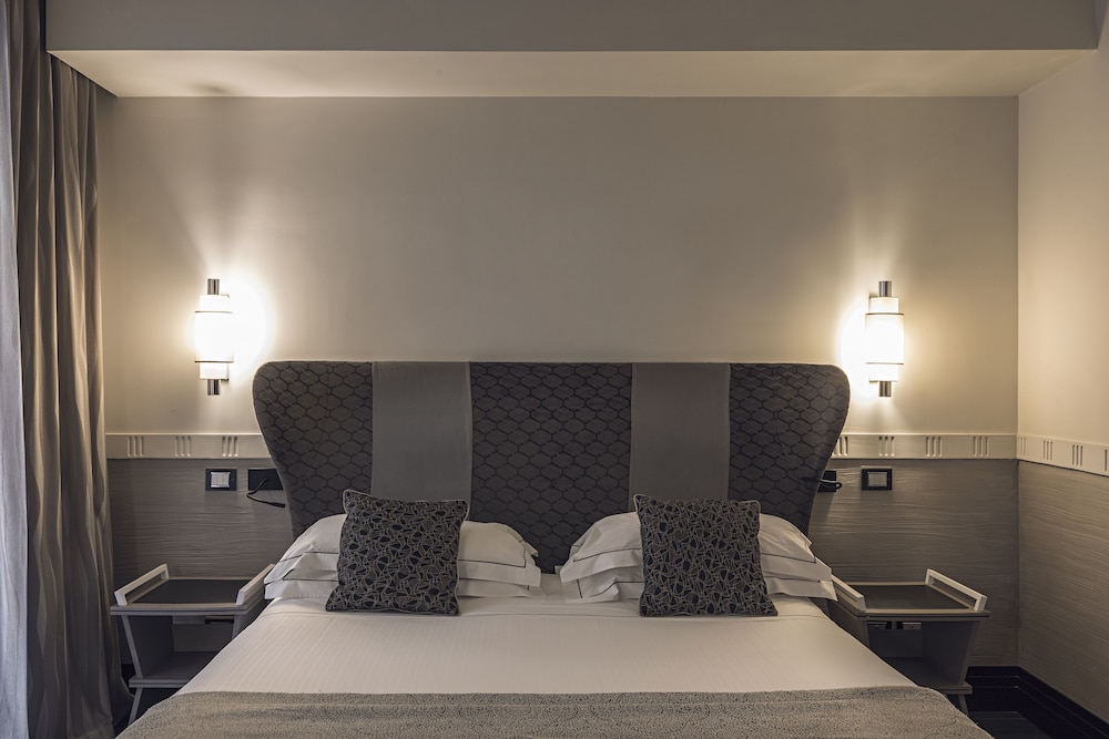 Unica Suite Rome 29/63