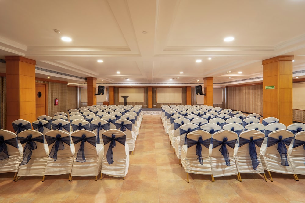 THE CLASSIK FORT HOTEL 34/42