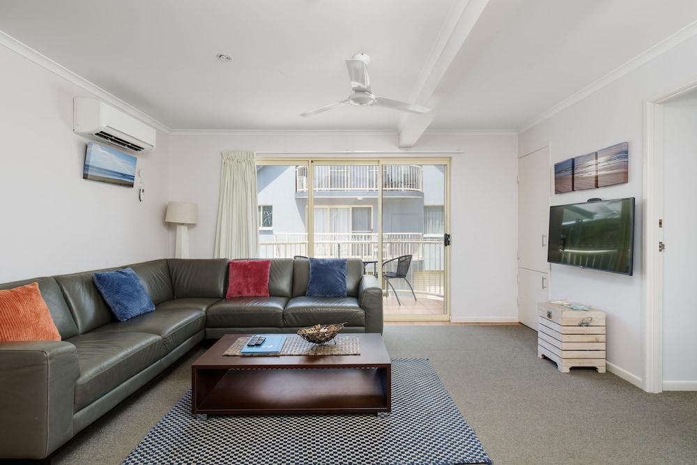 RAINBOW GETAWAY HOLIDAY APARTMENTS 41/69