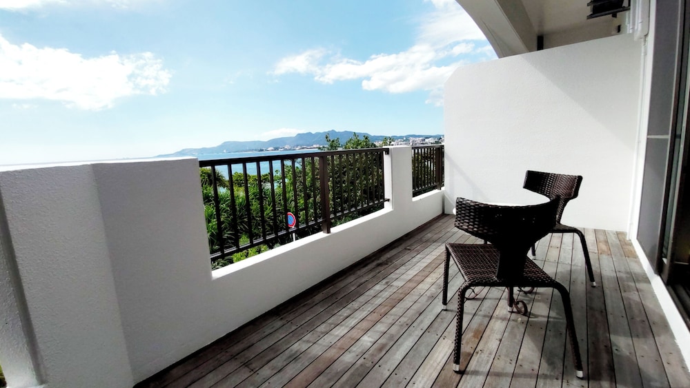 Kariyushi Condominium Resort Nago Sea Side House 18/56