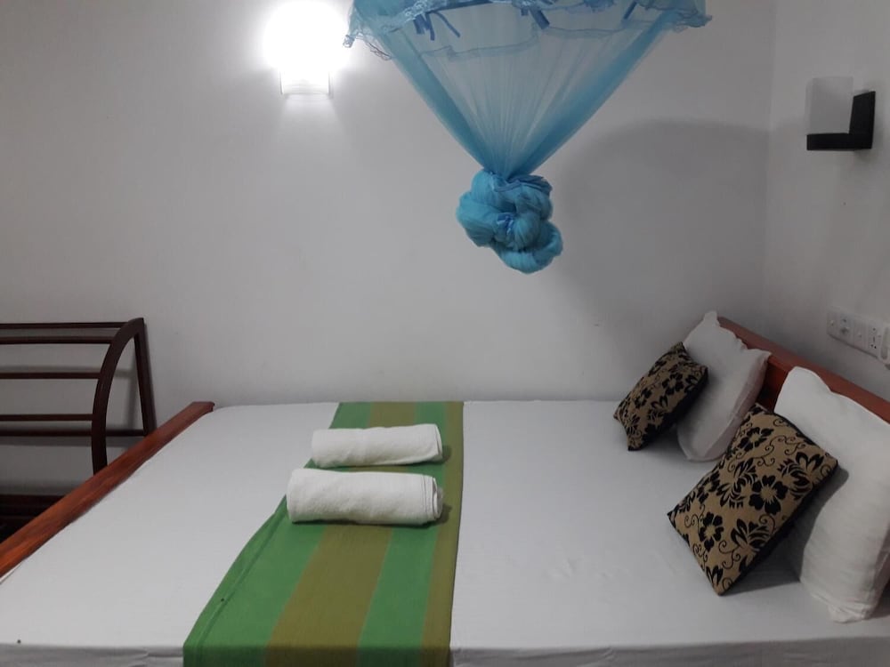 Hotel Camorich 15/36