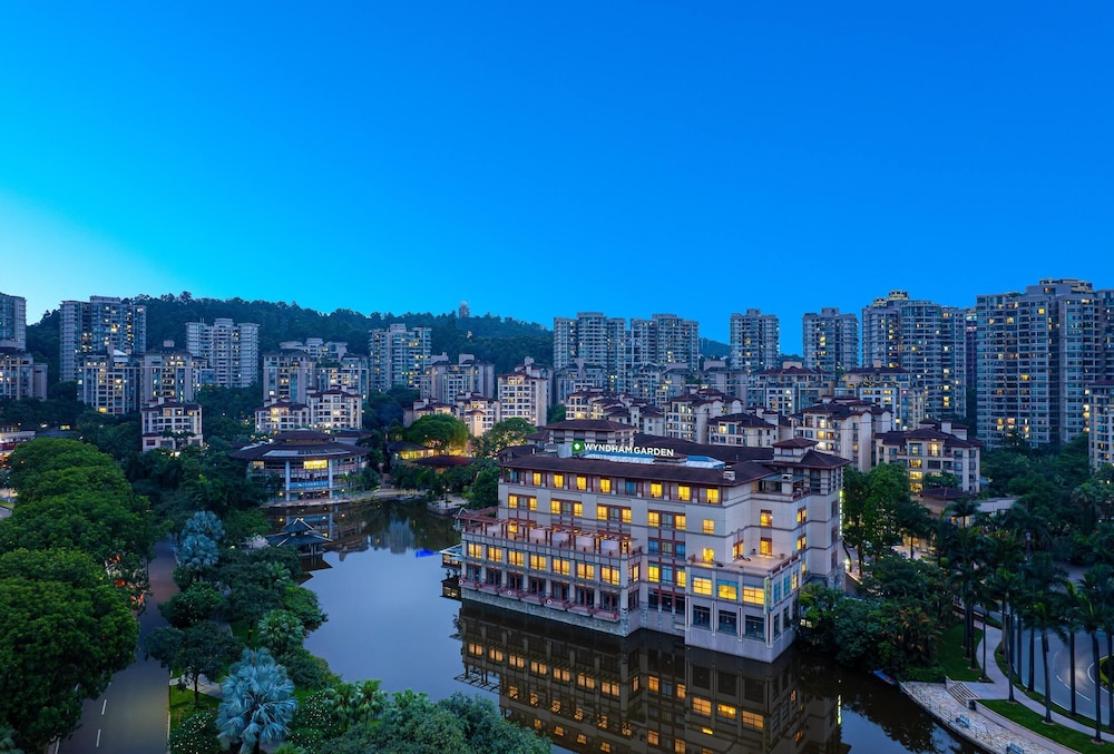 Wyndham Garden Guangzhou Panyu 2/31
