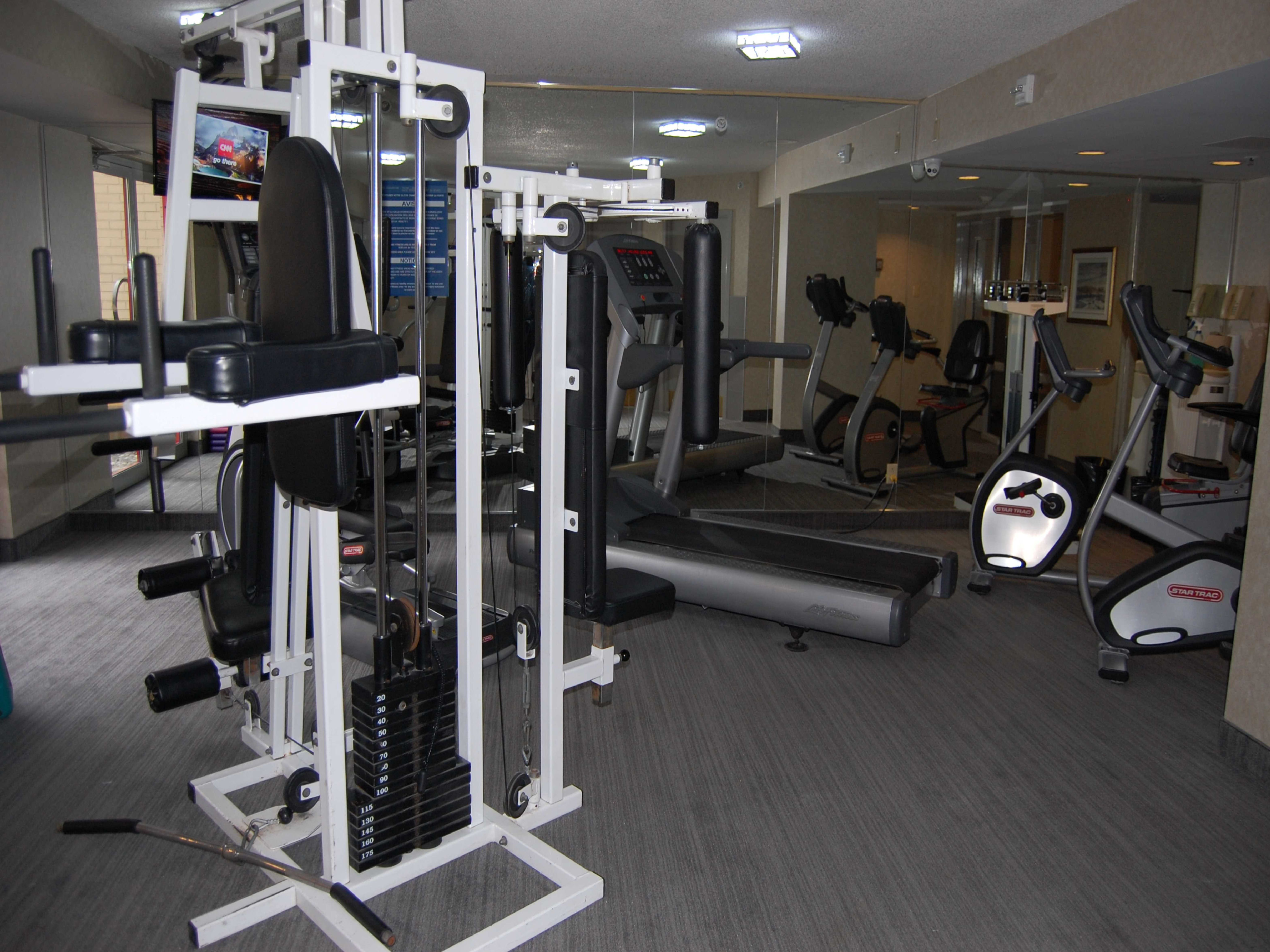 Holiday Inn Montreal Centre-Ville Downtown 35/70