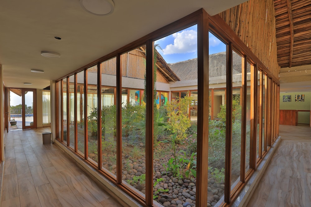 Mezena Lodge 20/50