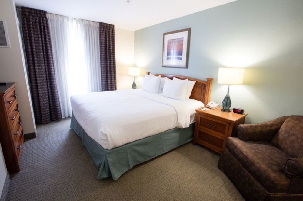 Staybridge Suites Houston West - Energy Corridor 16/76